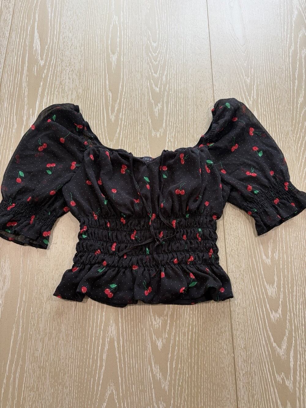 Haver London Blouse Cherry Print Women’s Size Medium Black